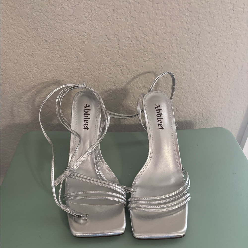 Abbleet Women’s Strappy Heels Square Toe Silver🪐 - Picture 2 of 5
